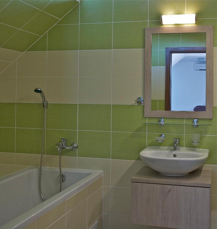 Putnicky Mlyn Hotel Marianka Room photo